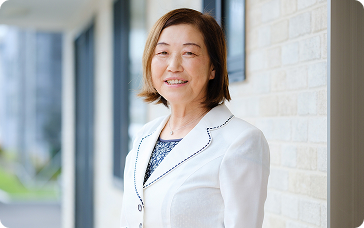 専務取締役 鳥羽 美紀子