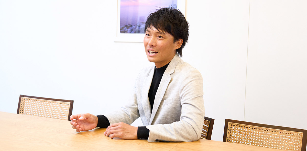 代表取締役社長 グループCEO 鳥羽 剛史